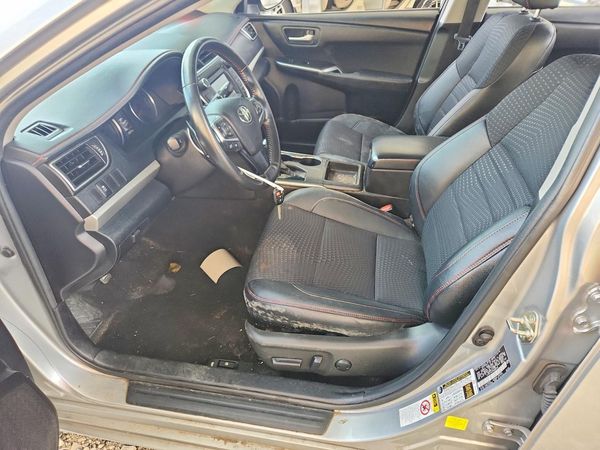 2015 TOYOTA CAMRY