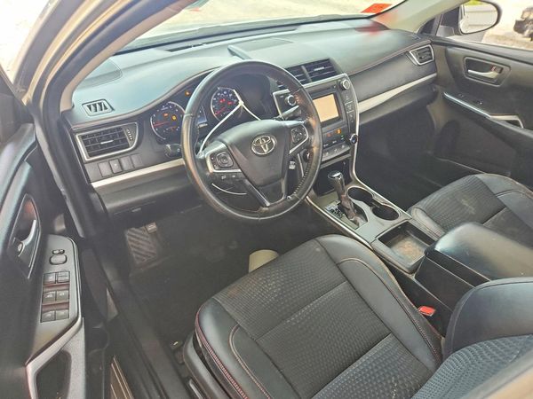2015 TOYOTA CAMRY