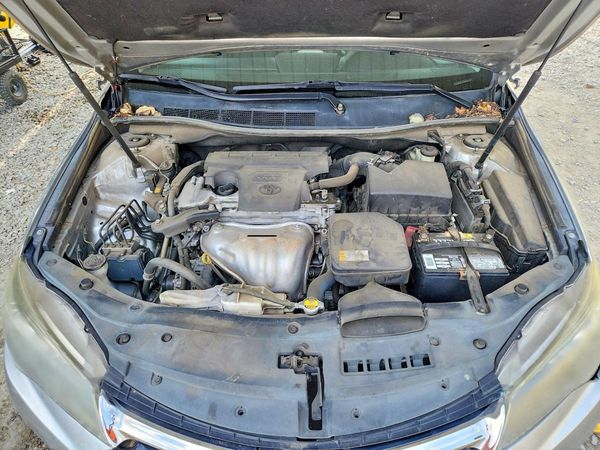 2015 TOYOTA CAMRY