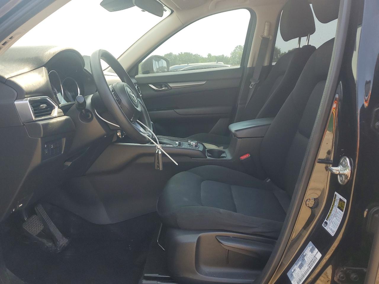 2017 MAZDA CX-5 Sport