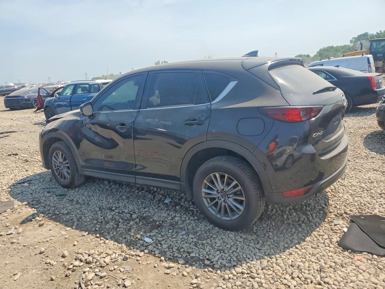 2017 MAZDA CX-5 Sport
