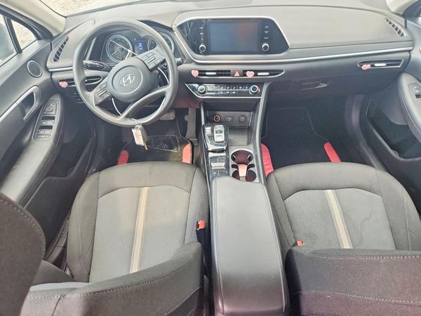 2021 HYUNDAI SONATA SE
