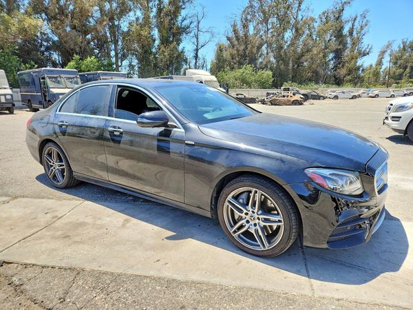 2018 MERCEDES-BENZ E E300