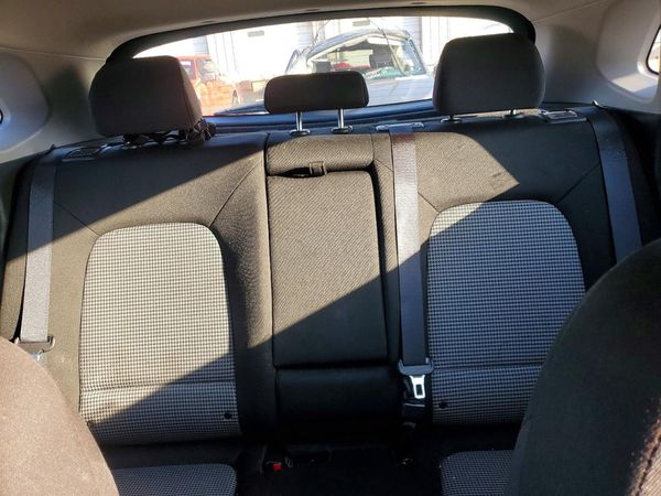 2020 HYUNDAI KONA SE