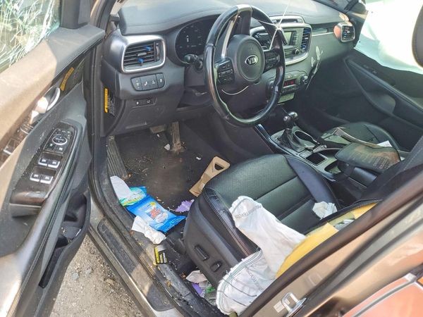 2016 KIA SORENTO EX