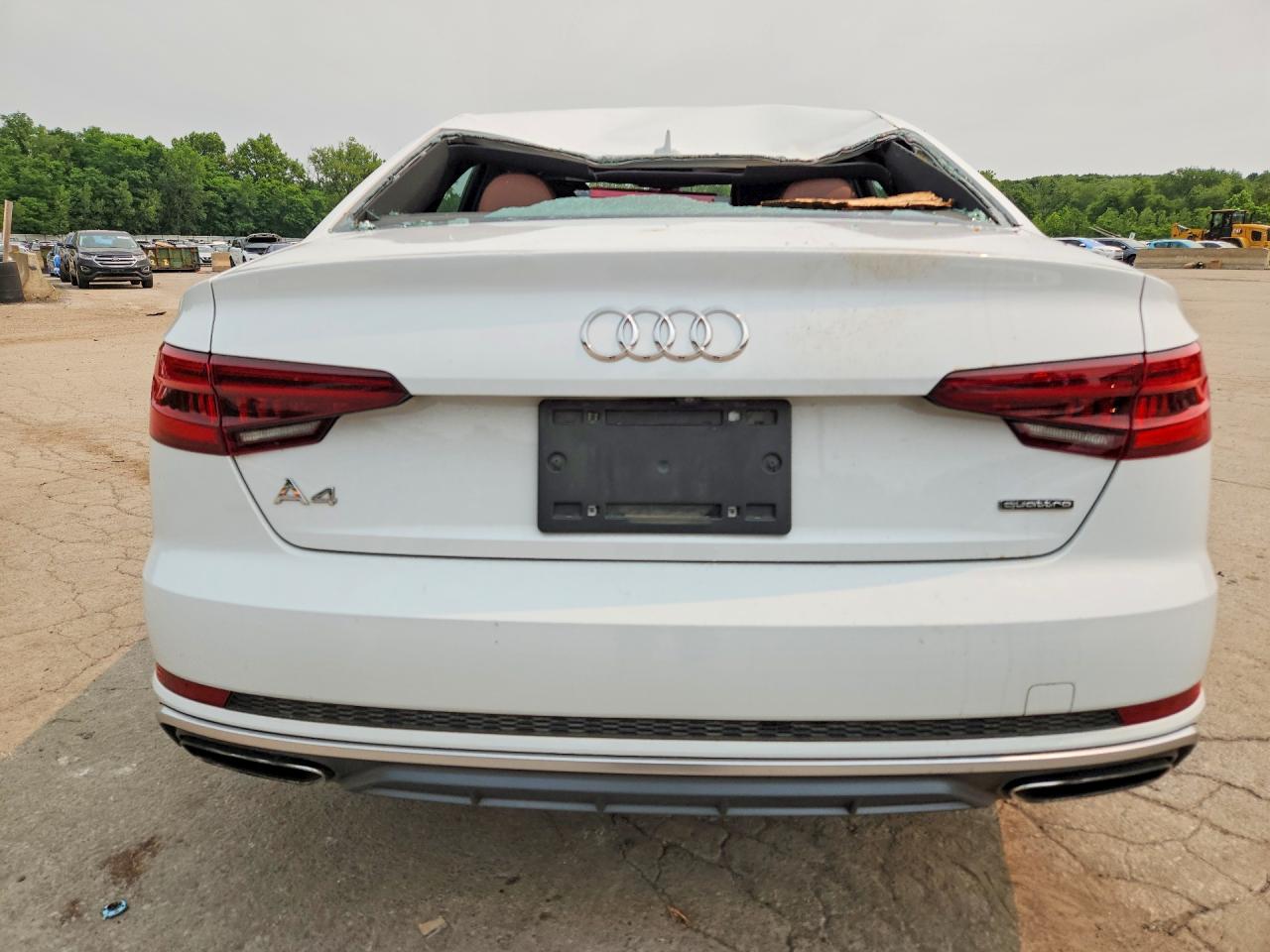 2019 AUDI A4 quattro Premium