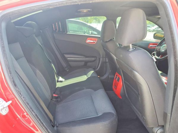 2015 DODGE CHARGER SE