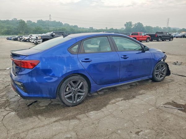 2021 KIA FORTE GT Line