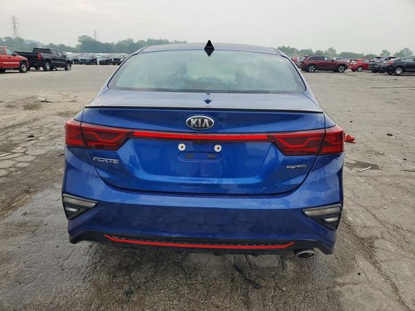 2021 KIA FORTE GT Line