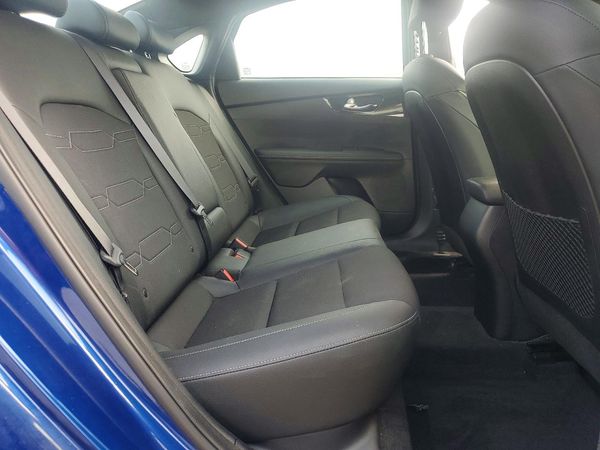 2021 KIA FORTE GT Line