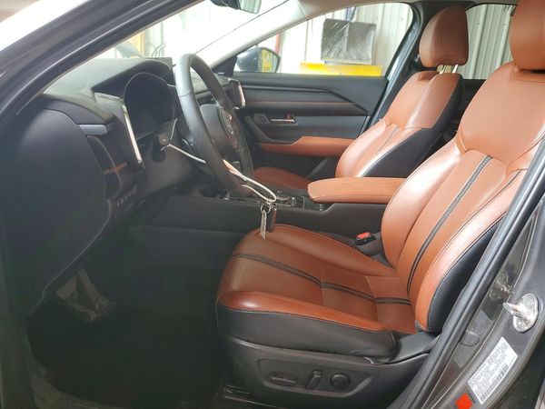 2023 MAZDA CX-50 Premium Plus Package