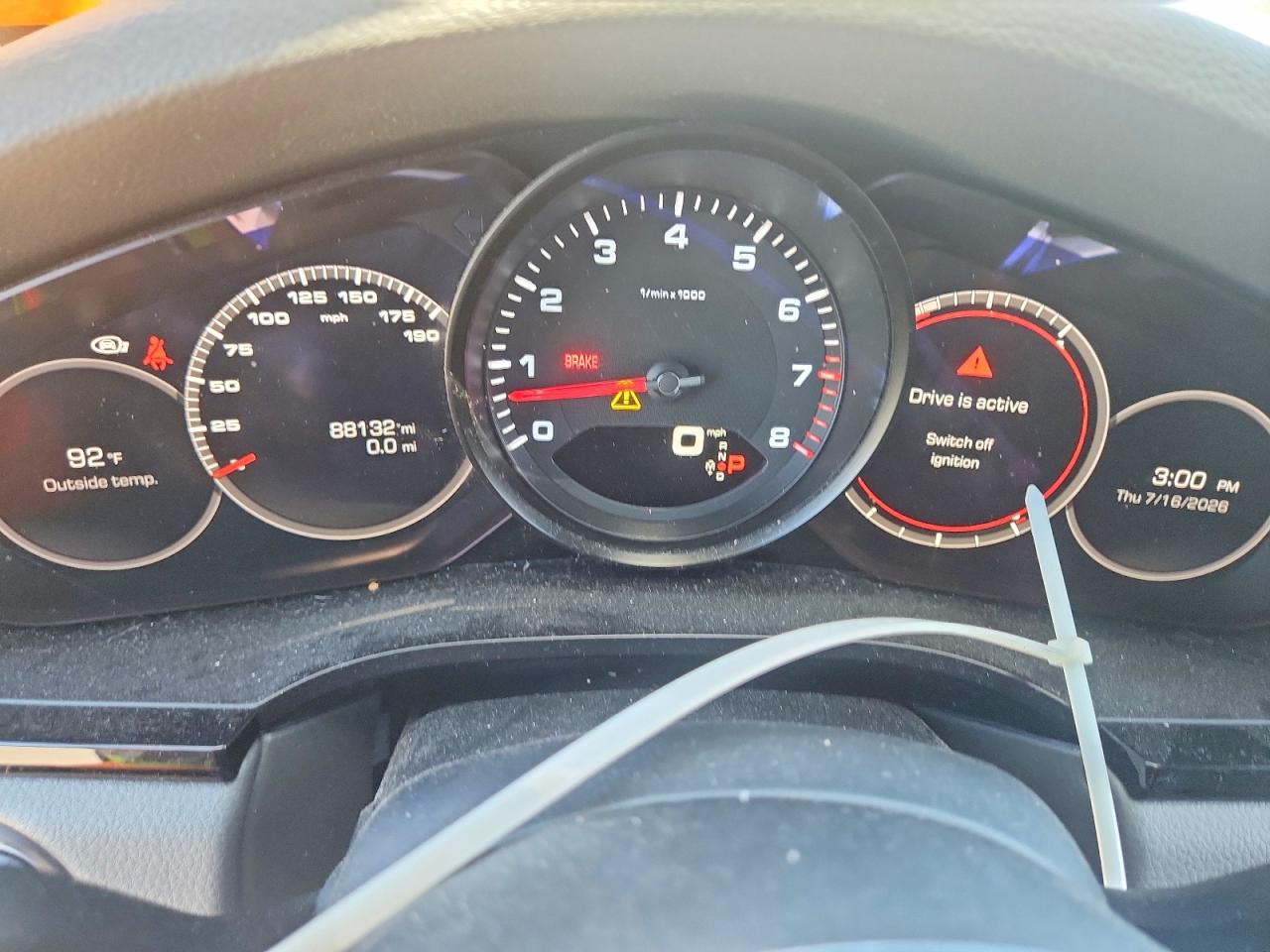 2019 PORSCHE CAYENNE