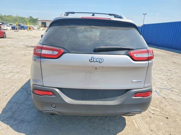 2018 JEEP CHEROKEE LATITUDE FWD
