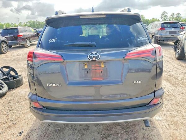 2018 TOYOTA RAV4 Adventure/XLE