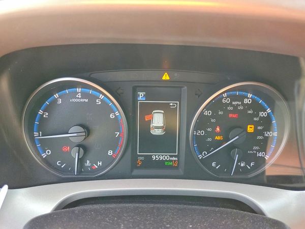 2018 TOYOTA RAV4 Adventure/XLE