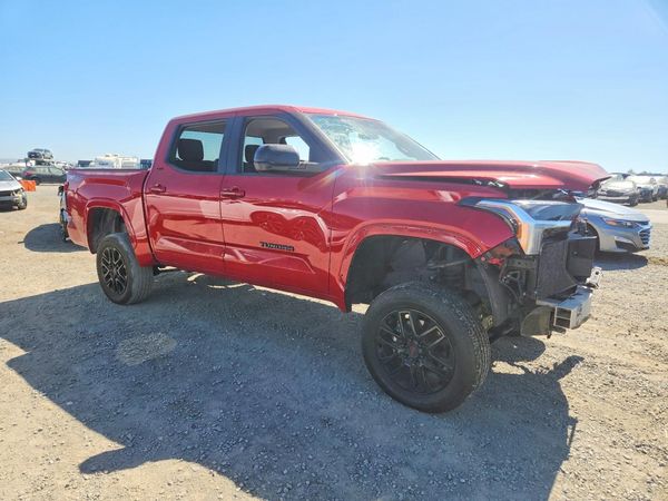 2024 TOYOTA TUNDRA