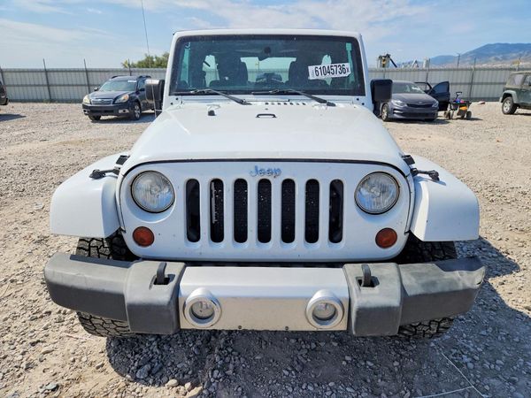 2012 JEEP WRANGLER Sahara