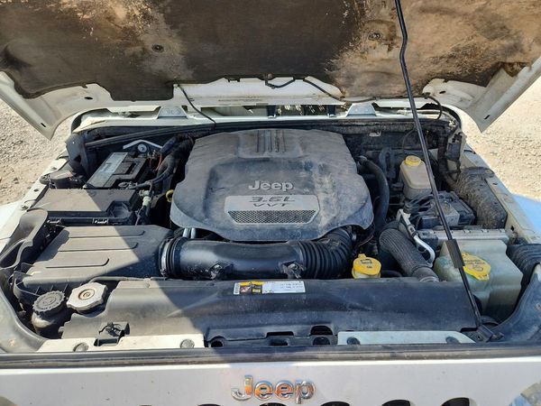 2012 JEEP WRANGLER Sahara