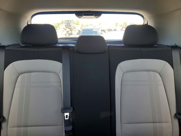 2022 HYUNDAI VENUE SEL & Limited