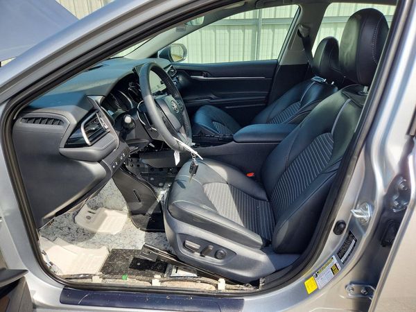 2024 TOYOTA CAMRY SE — DENT