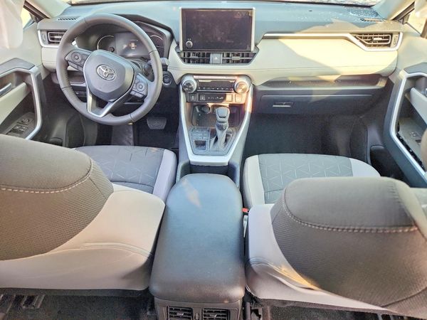 2025 TOYOTA RAV4