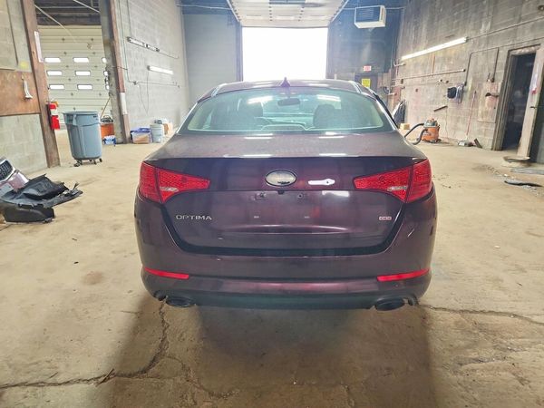 2013 KIA OPTIMA LX