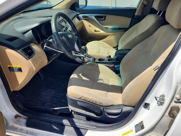2013 HYUNDAI ELANTRA