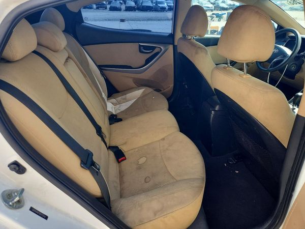 2013 HYUNDAI ELANTRA