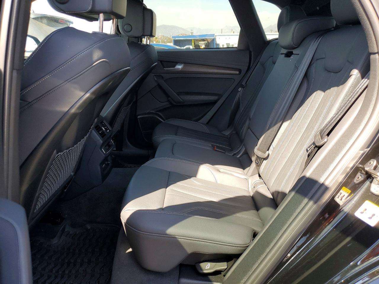 2025 AUDI Q5 E