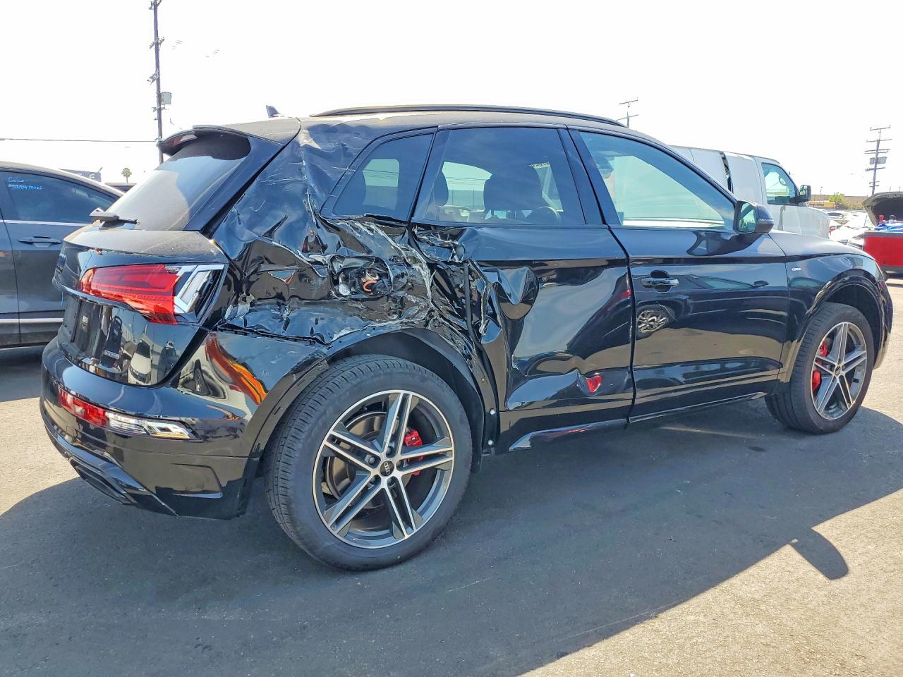 2025 AUDI Q5 E