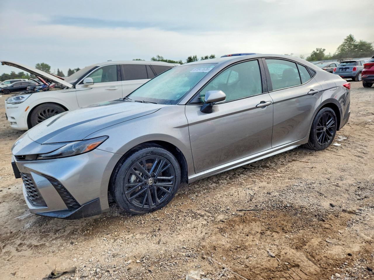 2025 TOYOTA CAMRY