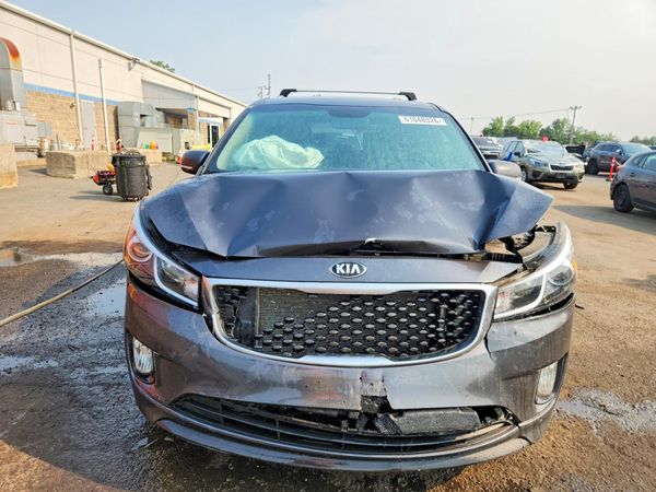 2016 KIA SEDONA EX - Middle level