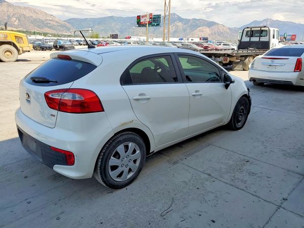 2016 KIA RIO LX A/T