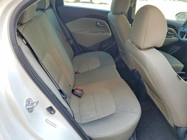2016 KIA RIO LX A/T
