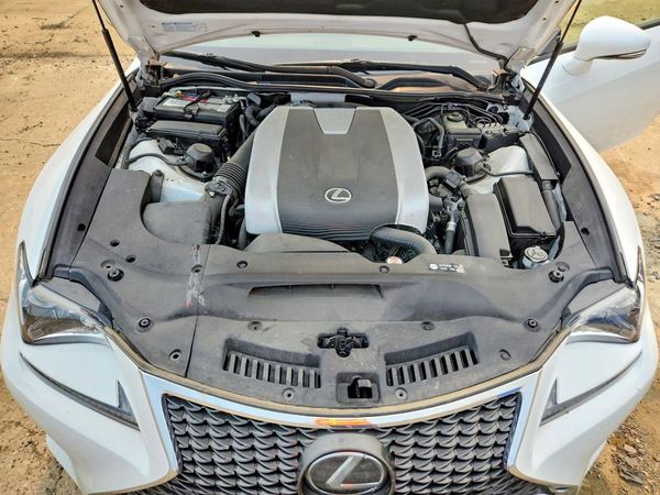 2018 LEXUS RC