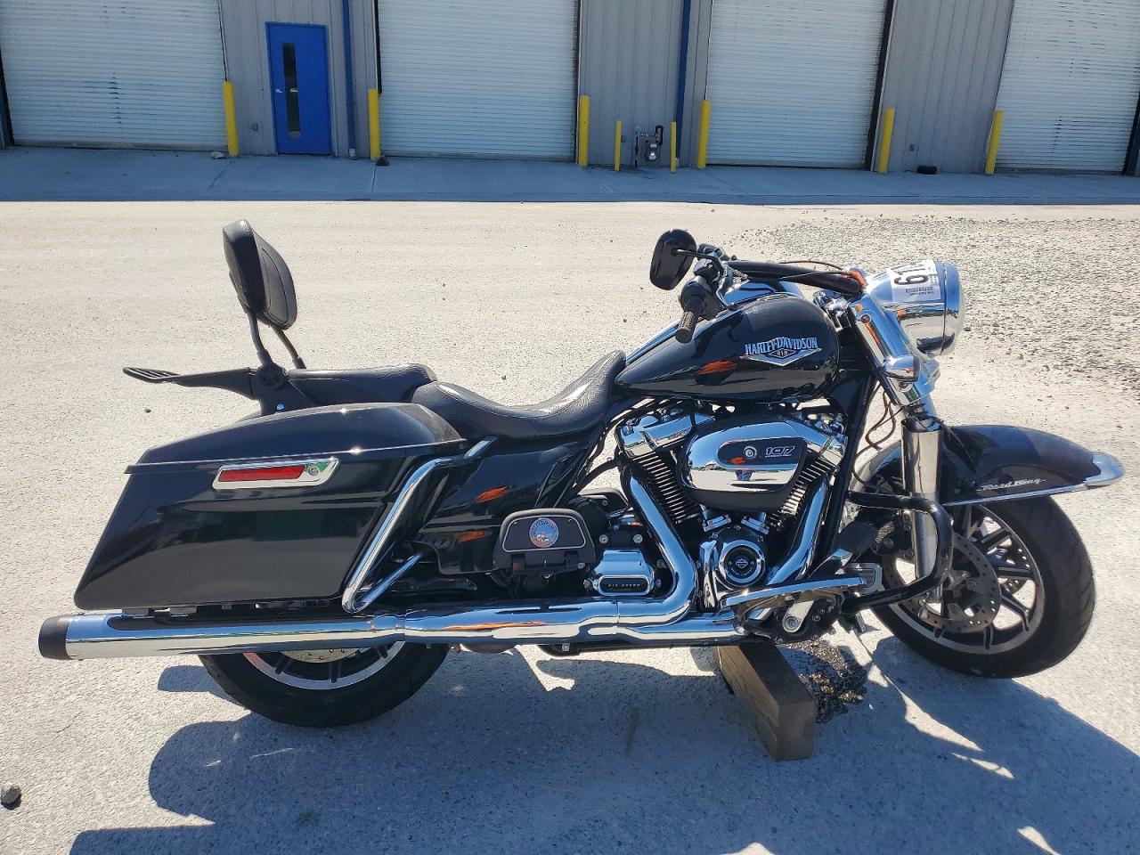 2018 HARLEY-DAVIDSON FL