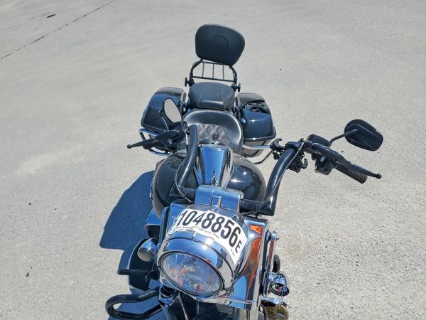 2018 HARLEY-DAVIDSON FL