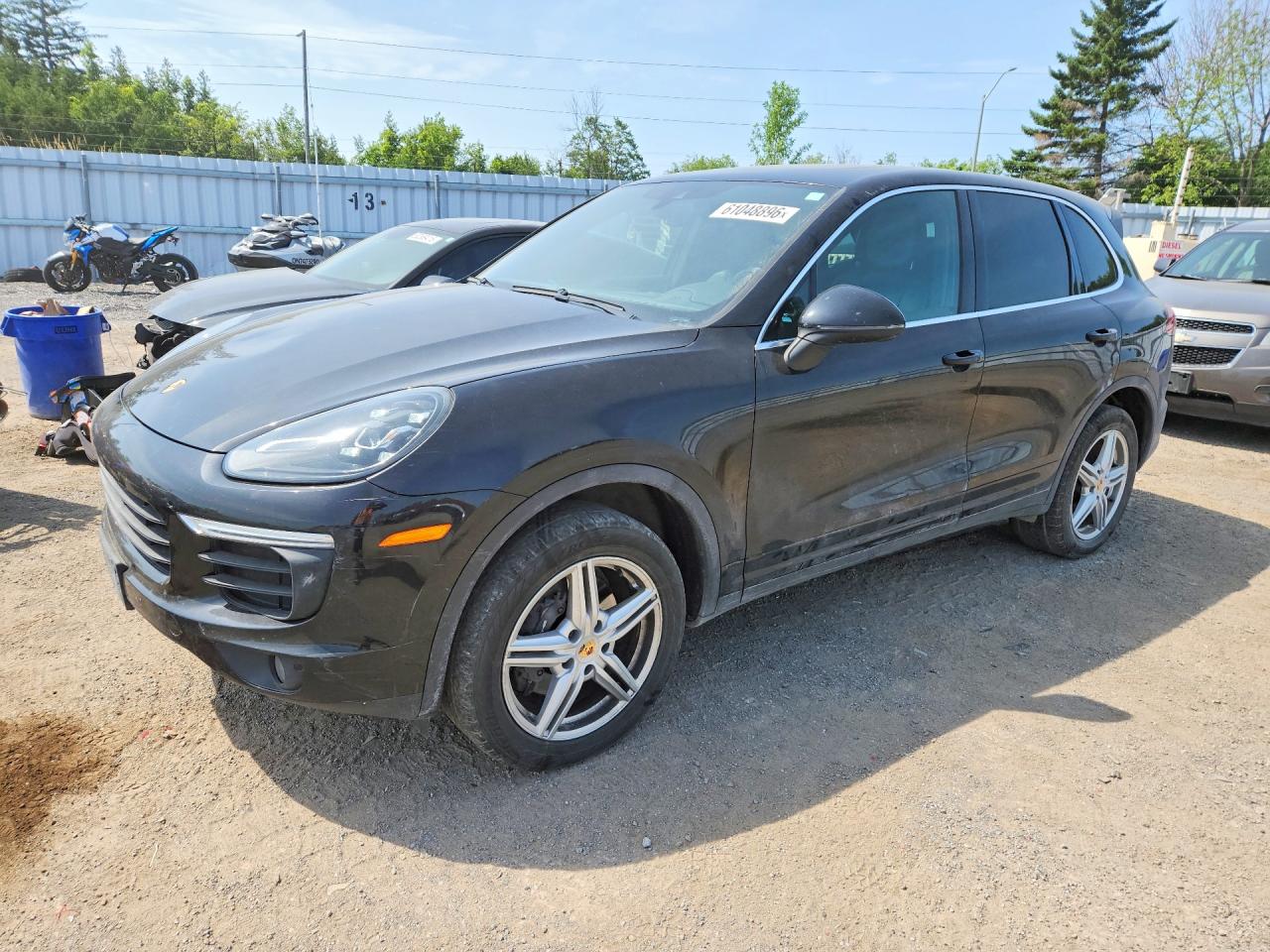 2017 PORSCHE CAYENNE
