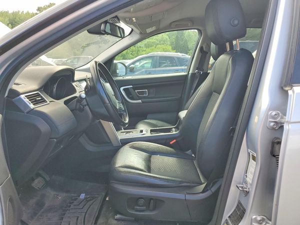 2017 LAND ROVER DISCOVERY SE — DENT