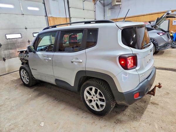 2015 JEEP RENEGADE LATITUDE 4X4