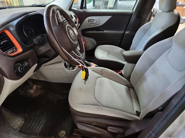 2015 JEEP RENEGADE LATITUDE 4X4