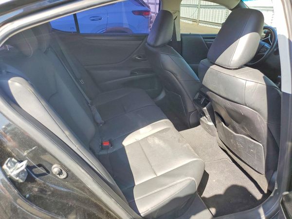 2024 LEXUS ES 300H 300h Premium