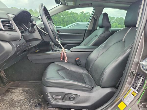 2021 TOYOTA CAMRY XSE
