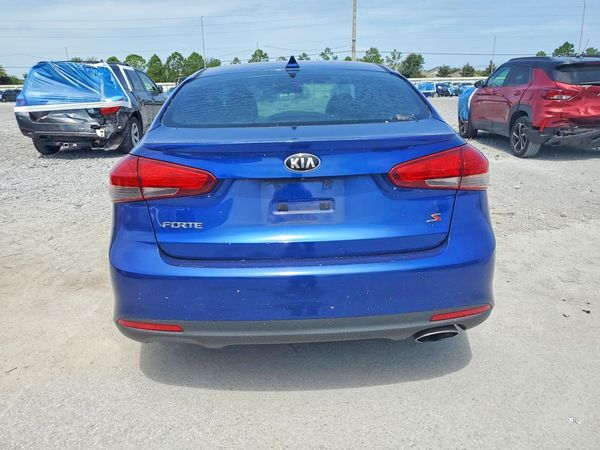 2017 KIA FORTE