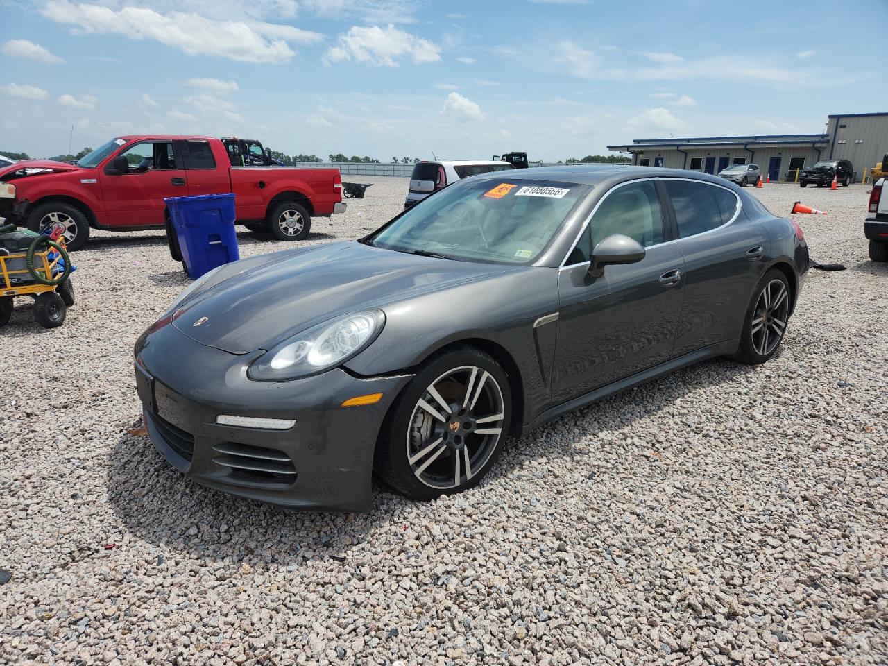 2014 PORSCHE PANAMERA S (2WD), 4S (4WD)