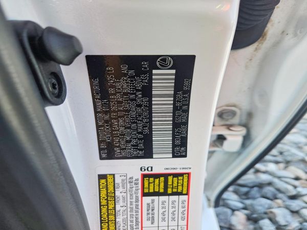 2024 LEXUS ES 350 F Sport Handling
