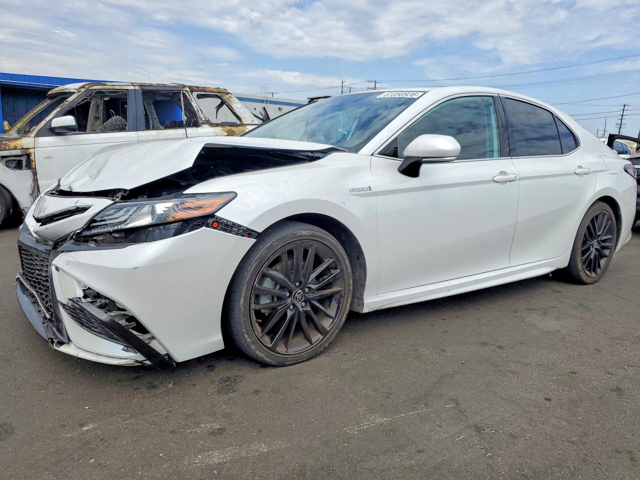 2021 TOYOTA CAMRY XSE