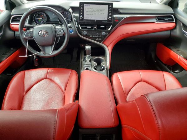 2021 TOYOTA CAMRY XSE