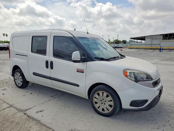 2019 RAM 1500 SLT