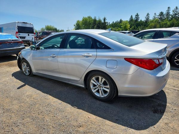 2013 HYUNDAI SONATA GLS/ GLS Popular
